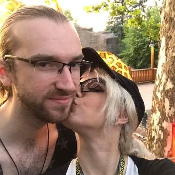 Meet your Posher, Nick - Picture 1 of 1